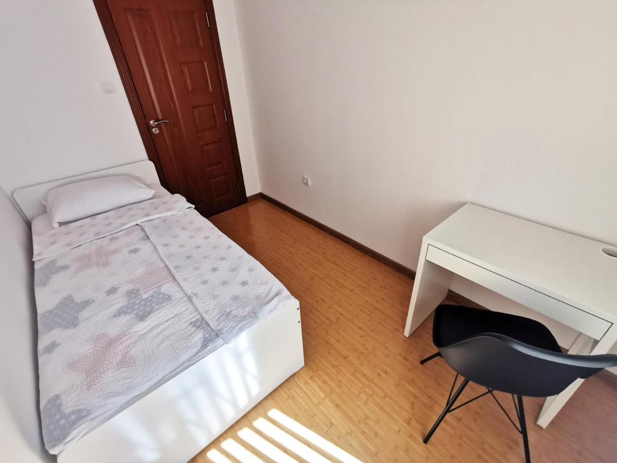 Lux Family Apartment Vidanovic Pirot Buitenkant foto