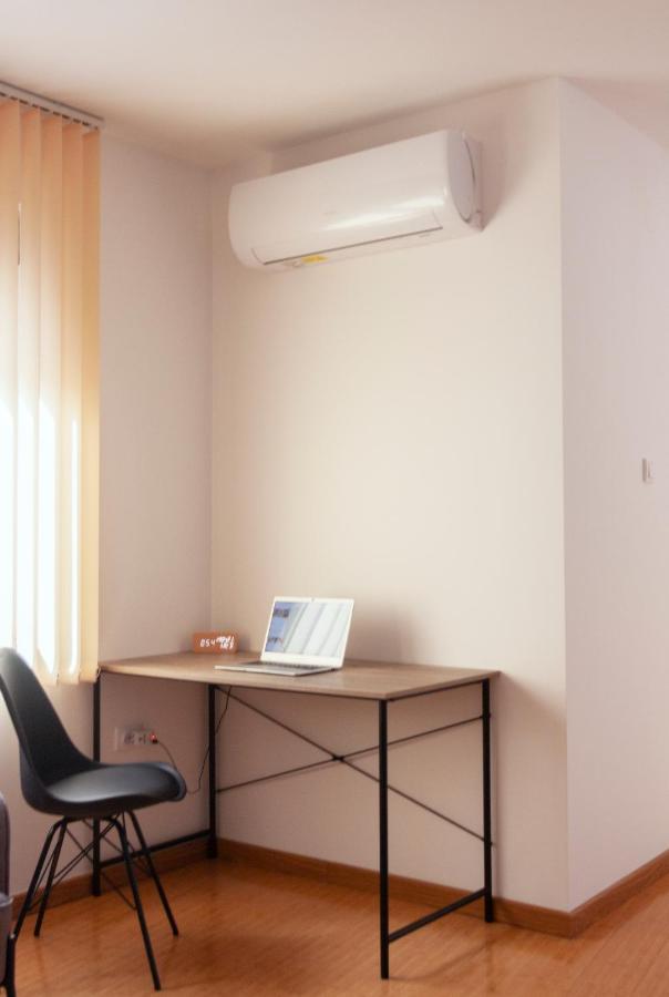 Lux Family Apartment Vidanovic Pirot Buitenkant foto