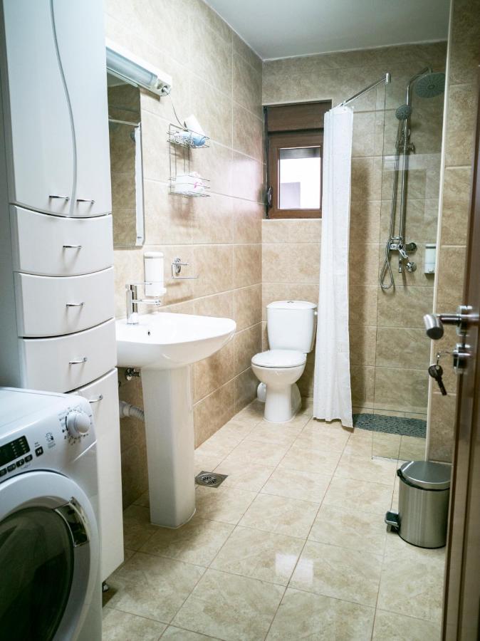 Lux Family Apartment Vidanovic Pirot Buitenkant foto
