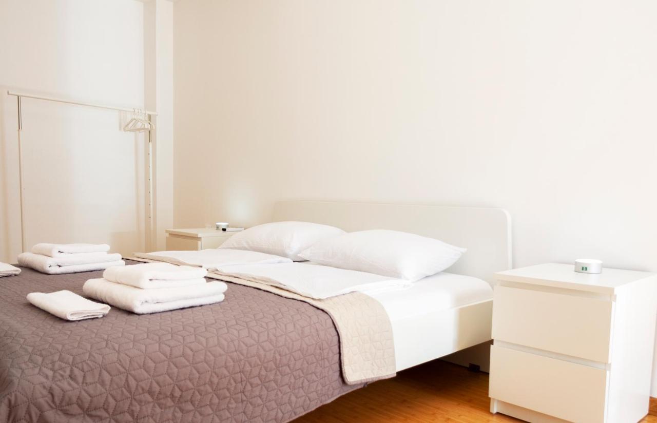 Lux Family Apartment Vidanovic Pirot Buitenkant foto